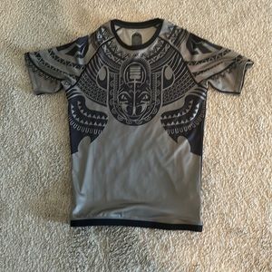 Venus rash guard size xxl never worn no bad smells